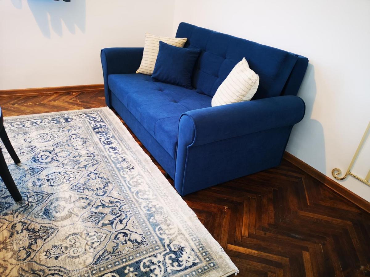 Weisz Apartment-City Center-Free Private Parking,Wifi,Ac Carei Exterior foto